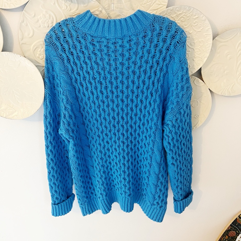 Large NWT Ann Taylor Cable Knit Sweater - Picture 2 of 3